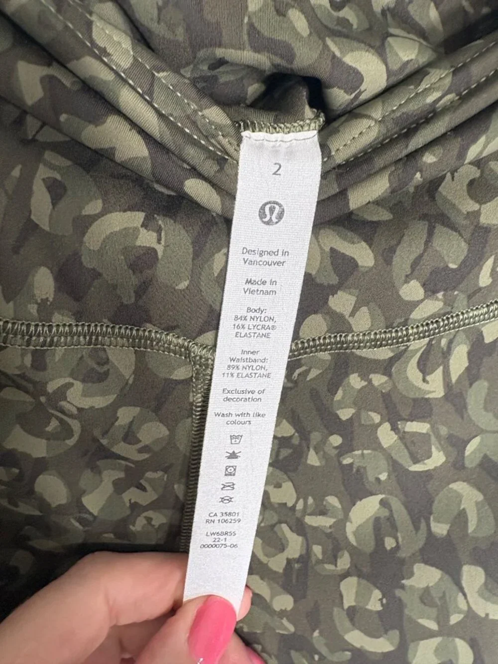 Lululemon Base Pace High-Rise Crop Green Camo-sz 2